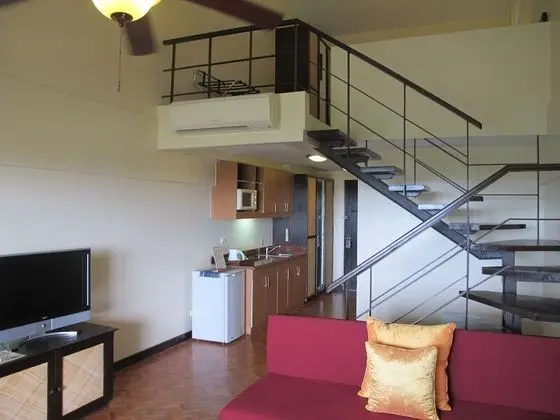 Çatı Katı (Loft) (Suite)