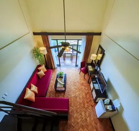 Çatı Katı (Loft) (Suite)