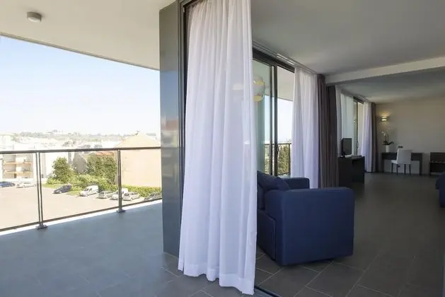 Premium Oda (3 Adults)