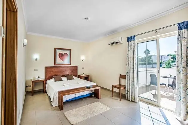 Villa, 4 Yatak Odası, Kişiye Özel Havuzlu