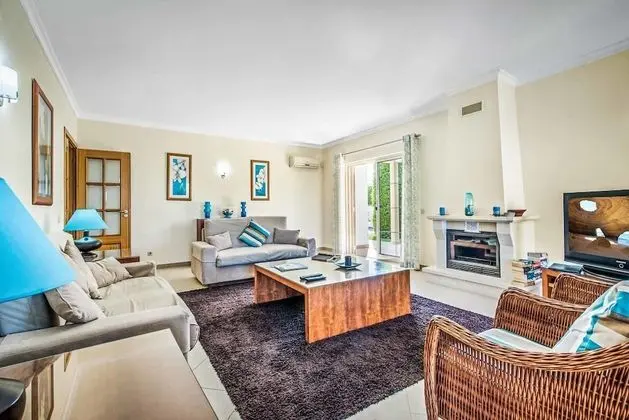 Villa, 4 Yatak Odası, Kişiye Özel Havuzlu