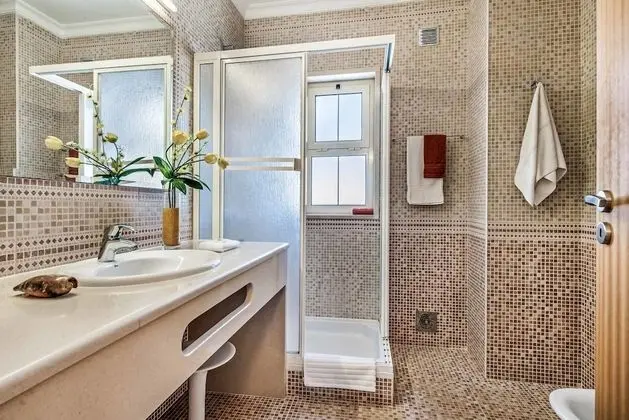 Villa, 4 Yatak Odası, Kişiye Özel Havuzlu