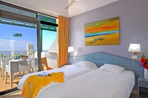 Superior Tek Büyük Yataklı Oda, Balkon, Deniz Manzaralı