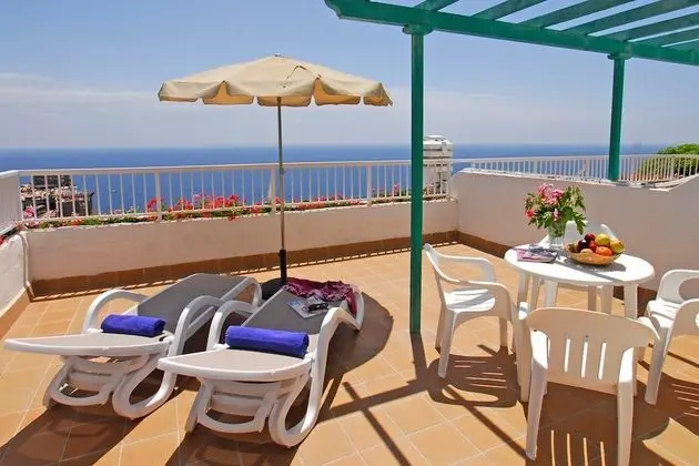 Tek Büyük Yataklı Oda, Balkon, Deniz Manzaralı