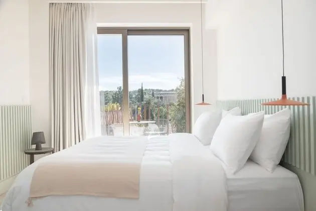 Superior Tek Büyük Yataklı Oda, Tepe Manzaralı