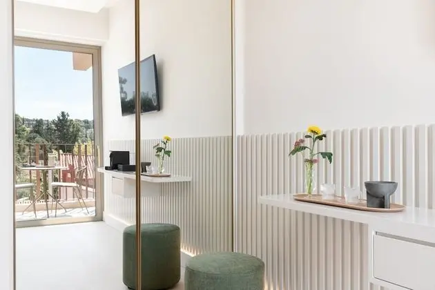 Superior Tek Büyük Yataklı Oda, Tepe Manzaralı