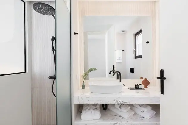 Superior Tek Büyük Yataklı Oda, Tepe Manzaralı