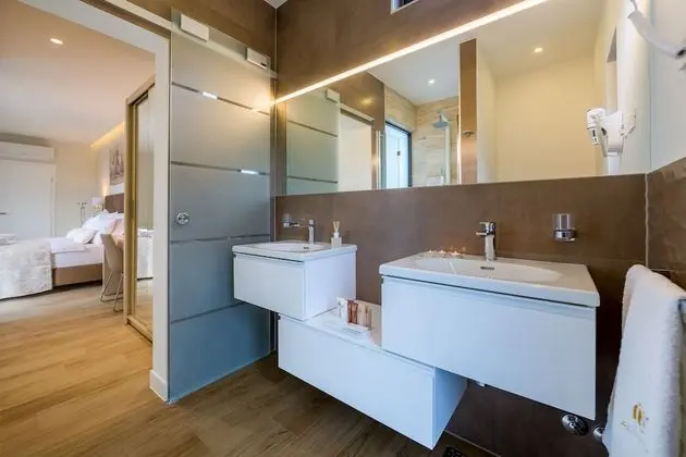 Villa, 4 Yatak Odası, Deniz Manzaralı