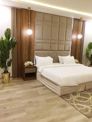 Deluxe Stüdyo Süit