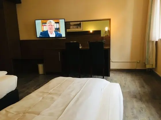 Standard Tek Büyük veya İki Ayrı Yataklı Oda