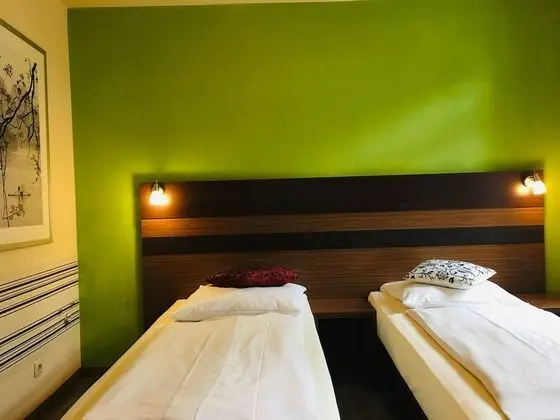 Standard Tek Büyük veya İki Ayrı Yataklı Oda