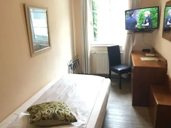 Standard Tek Kişilik Oda