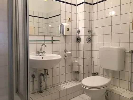 Standard Üç Kişilik Oda