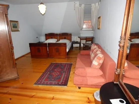 Dört Kişilik Oda