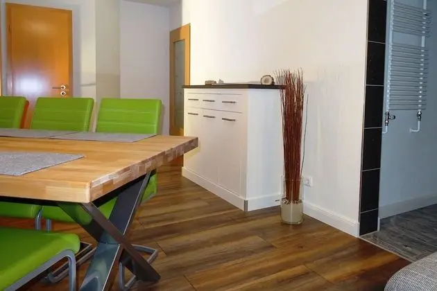 Apart Daire, 2 Yatak Odası, Sigara İçilmez, Avlu Manzaralı