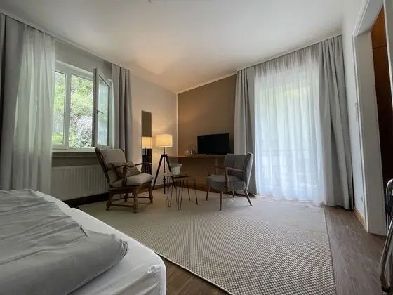 Deluxe Tek Büyük Yataklı Oda