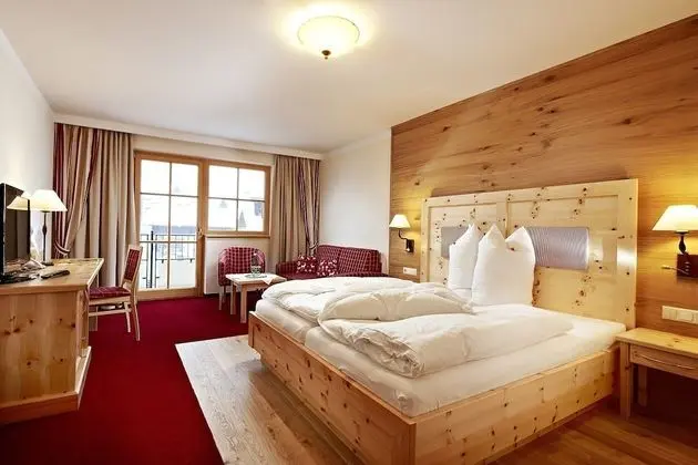 Comfort Tek Büyük Yataklı Oda, Dağ Manzaralı