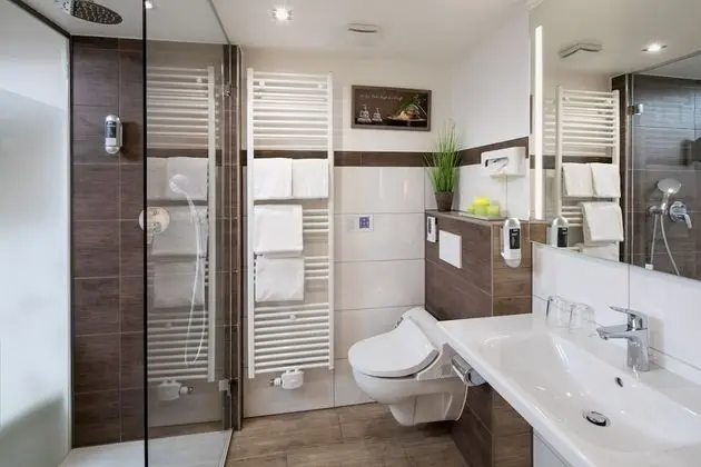 Business Tek Büyük Yataklı Oda