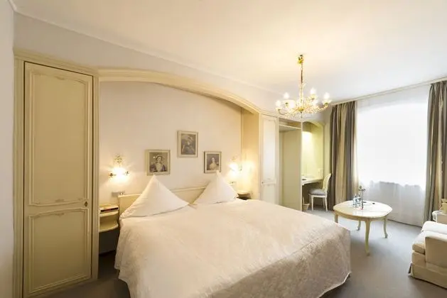 Tek Büyük Yataklı Oda