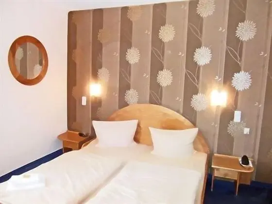 Standard Tek Büyük veya İki Ayrı Yataklı Oda