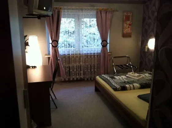 Standard Tek Büyük veya İki Ayrı Yataklı Oda