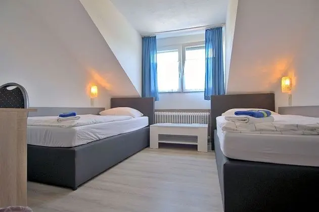 Standard Tek Büyük veya İki Ayrı Yataklı Oda