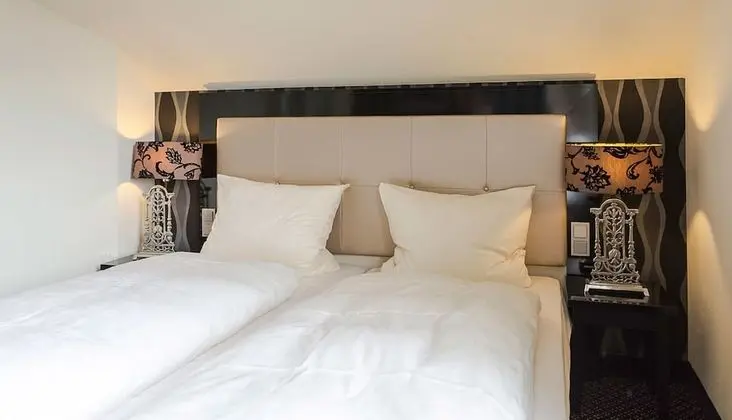 Standard Büyük Yataklı Tek Kişilik Oda