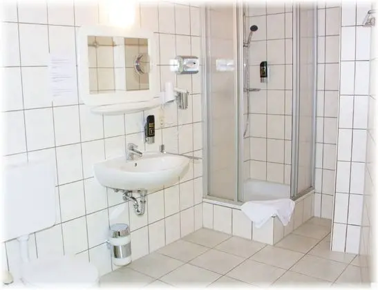 Standard Dört Kişilik Oda