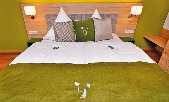 Comfort Tek Büyük Yataklı Oda