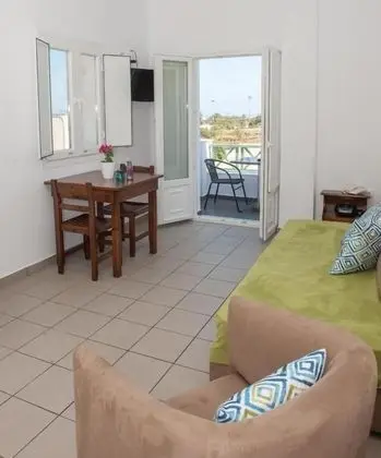 Standard Apart Daire, Bahçe Manzaralı