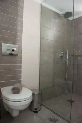 Superior Apart Daire, Bahçe Manzaralı