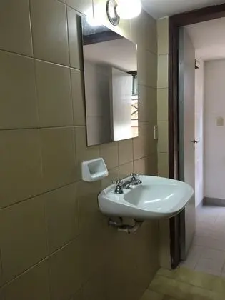 Basic Tek Büyük Yataklı Oda