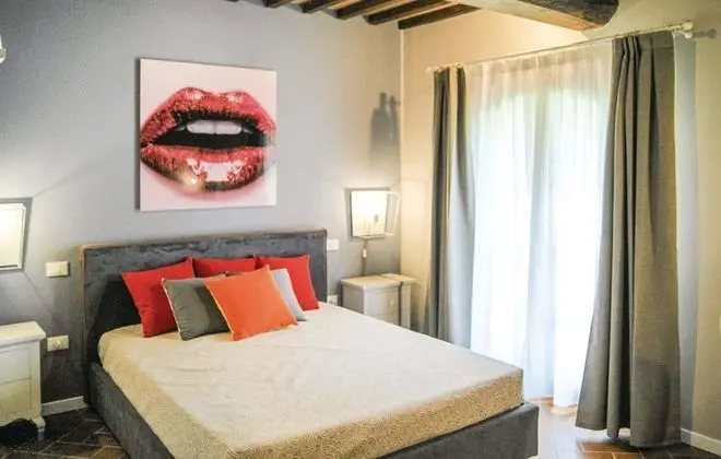 Villa (6 Bedrooms)
