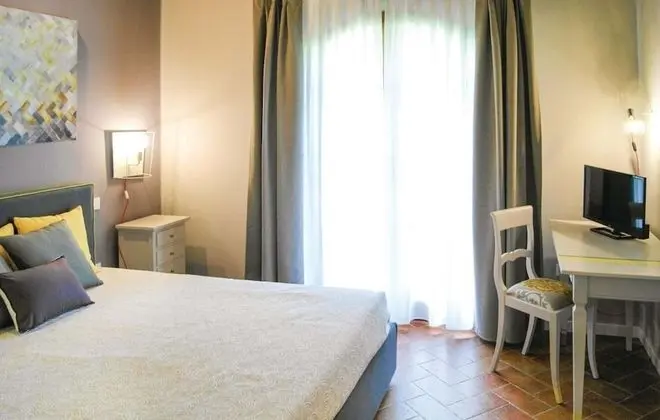 Villa (6 Bedrooms)