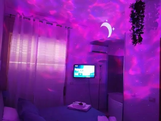 Honeymoon Tek Büyük Yataklı Oda