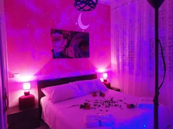 Premium Tek Büyük Yataklı Oda