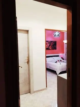 Premium Tek Büyük Yataklı Oda