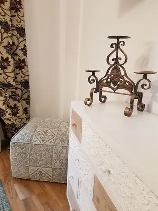 Apartment 2 Bedrooms with Kitchenette
