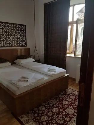 Apartment 2 Bedrooms with Kitchenette