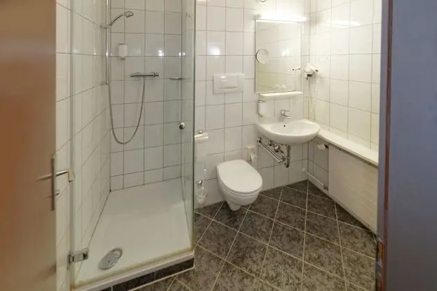Classic Tek Büyük Yataklı Oda (Attic, French Bed)
