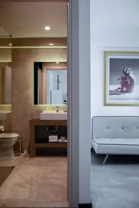 Deluxe Tek Büyük Yataklı Oda