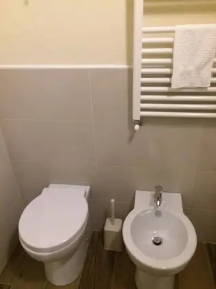 Economy Tek Büyük Yataklı Oda