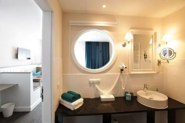 Comfort Tek Büyük Yataklı Oda