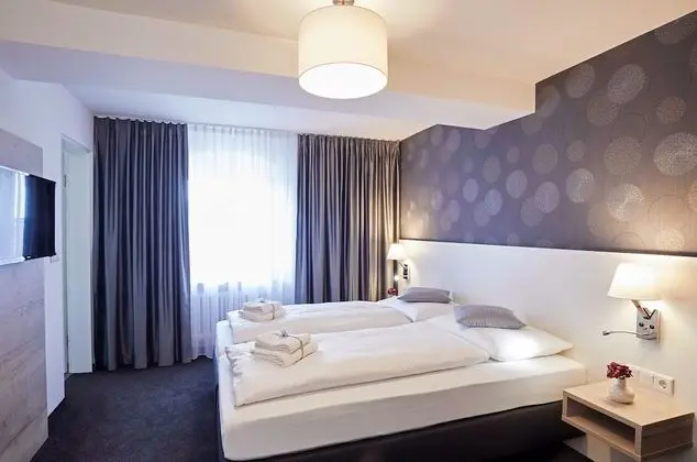 Premium Büyük Yataklı Tek Kişilik Oda