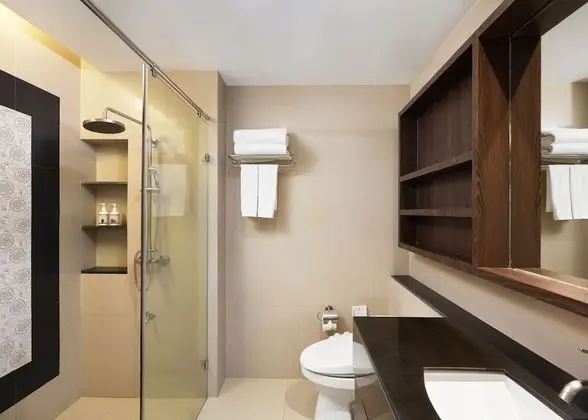 Deluxe Pool View Room with Kitchenette