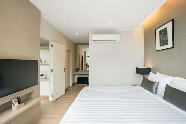 Deluxe Room with Kitchenette