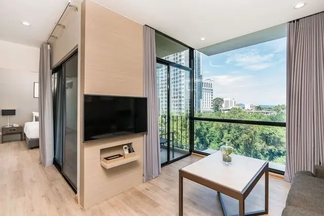 Deluxe Room with Kitchenette