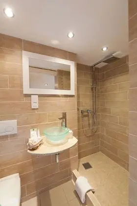 B Double room Standard