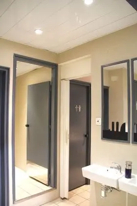 Ortak Ranzalı Oda, Karma Ranzalı Oda, Ortak Banyo (1 bed in 8 Bed Dorm)