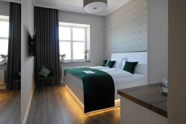 Tek Büyük Yataklı Oda (Bahnhof Reken)